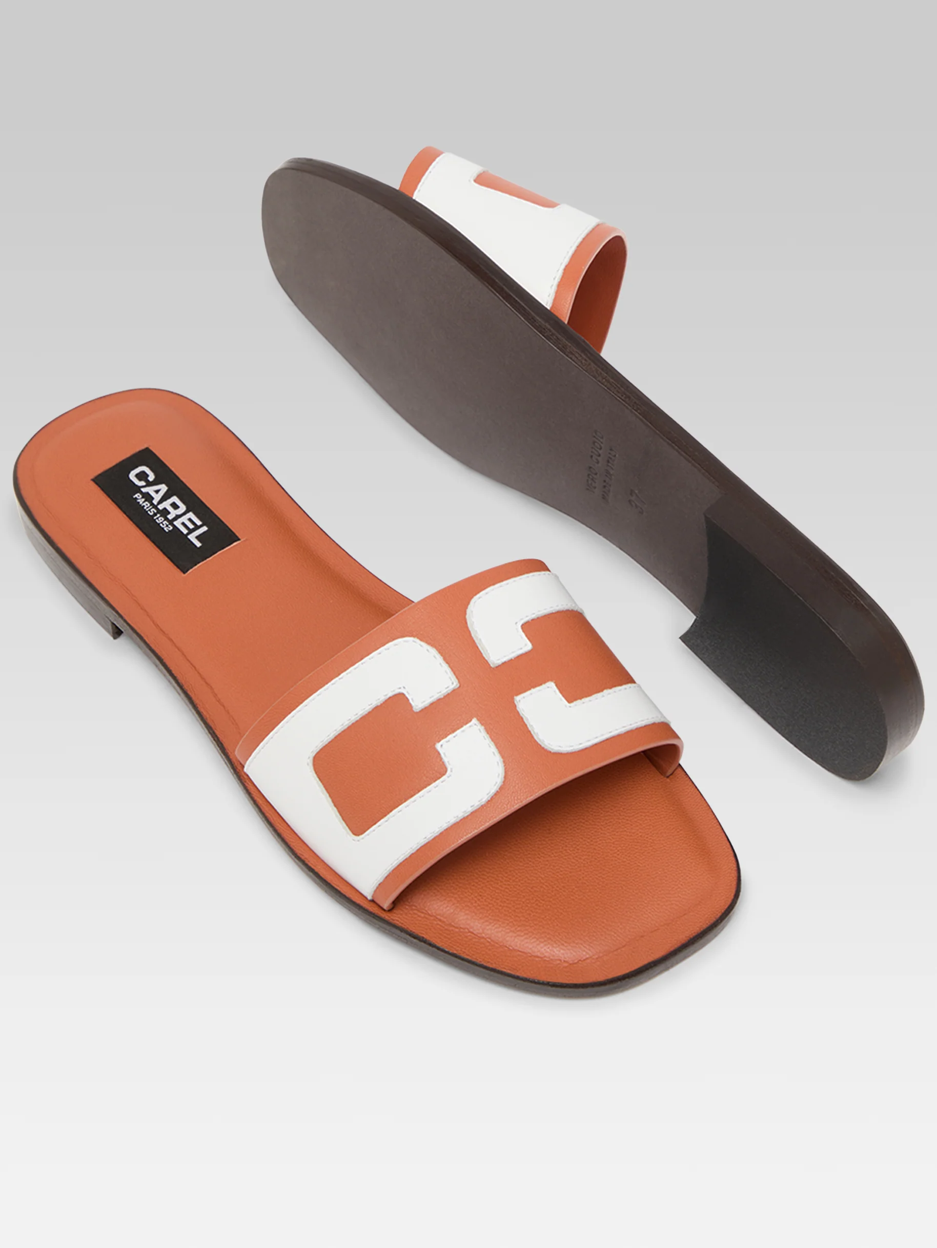 Brasilia - Mules plates cuir orange et blanc - Image 5