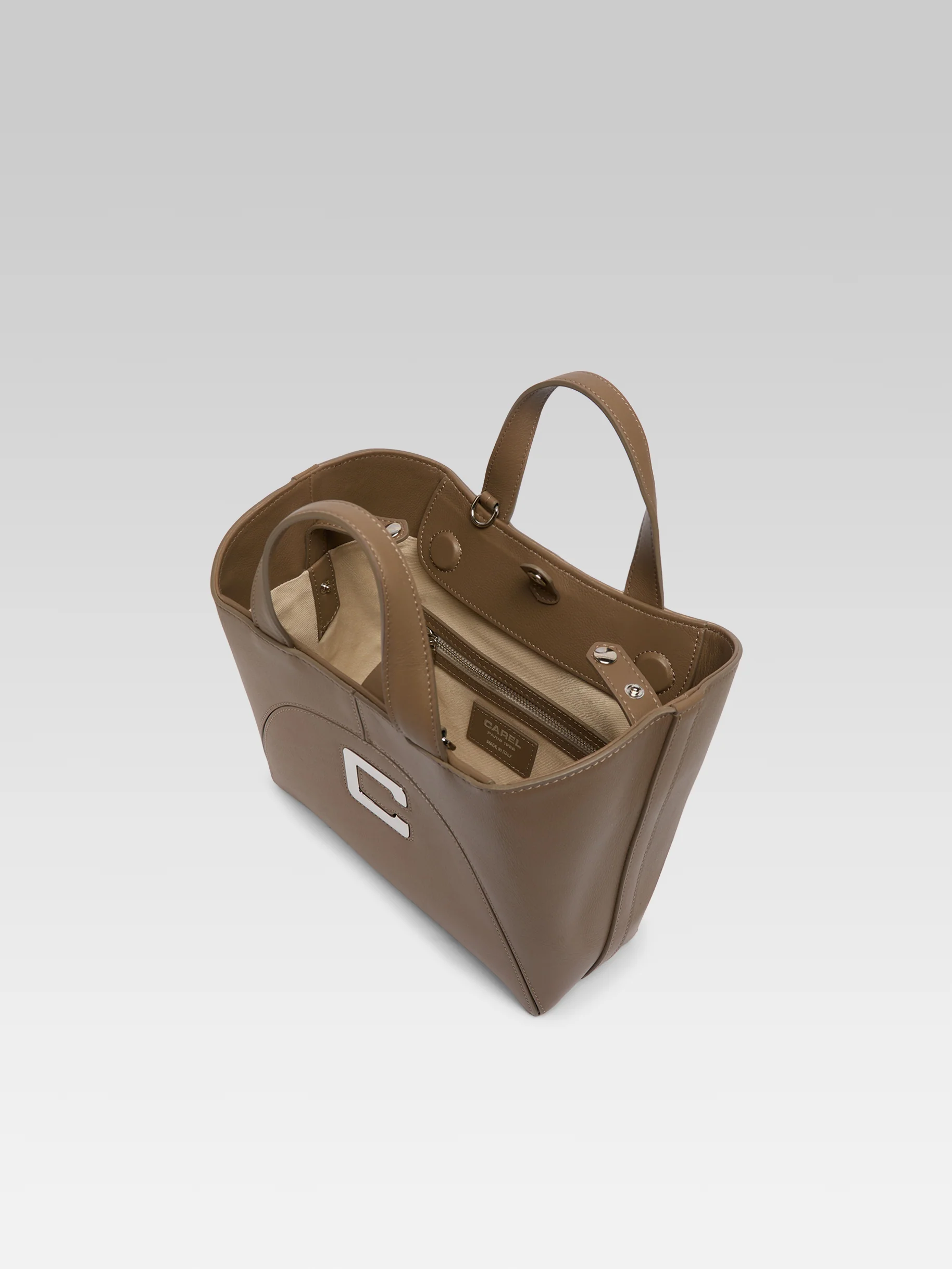 Clem - Mini sac cabas cuir grainé taupe upcyclé - Image 4