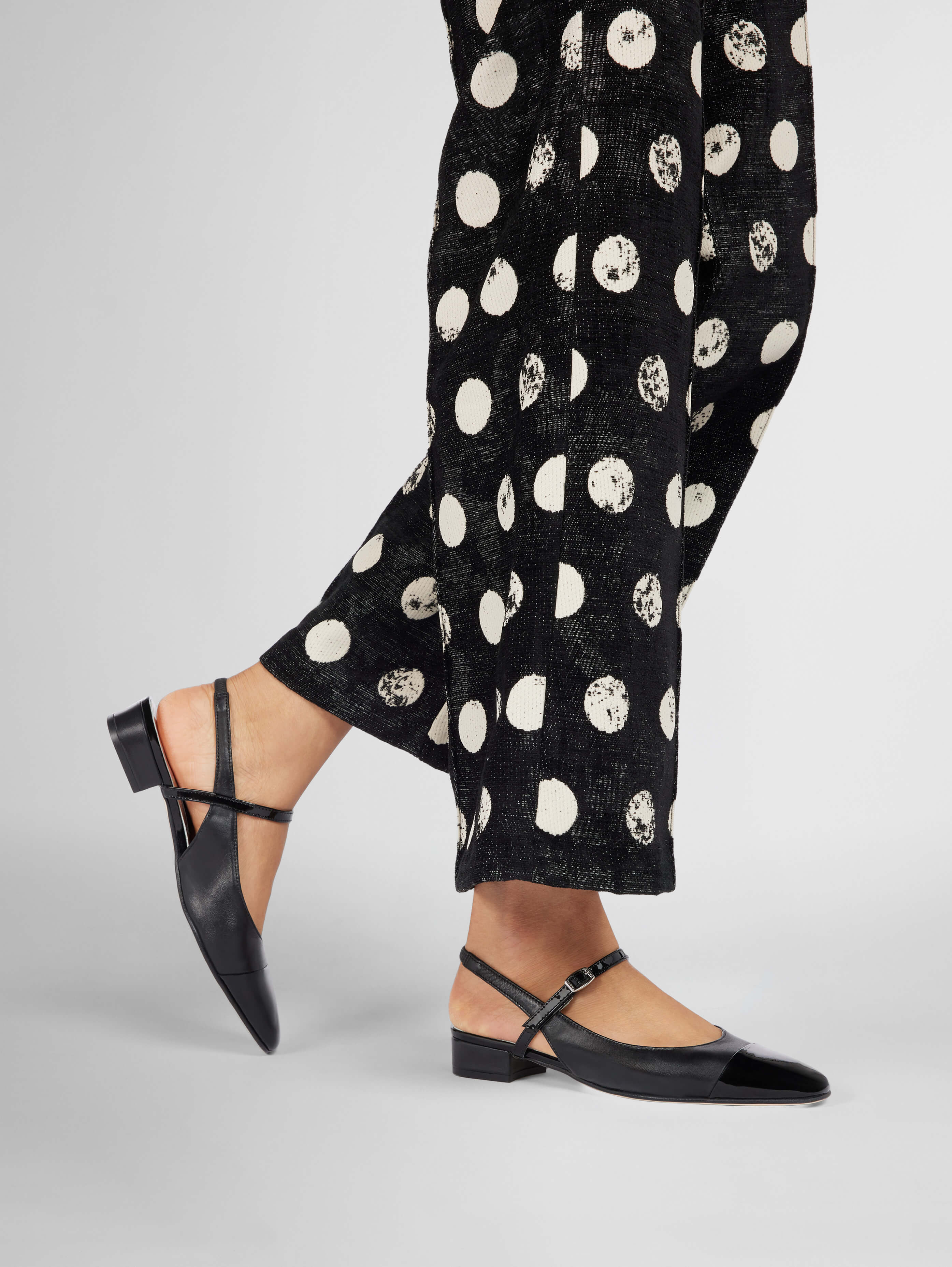 Oceano - Slingback cuir noir et cuir verni noir - Image 6